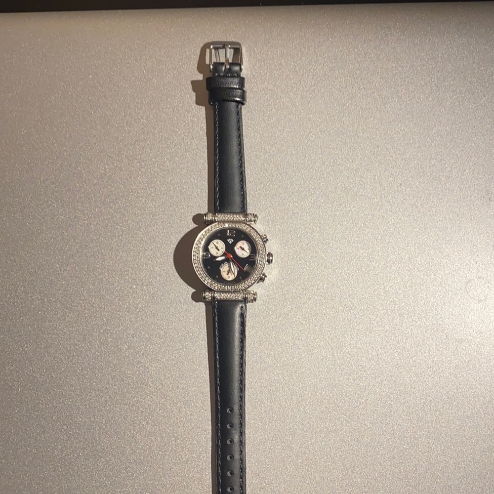 Aqua Master Women’s Diamond Watch